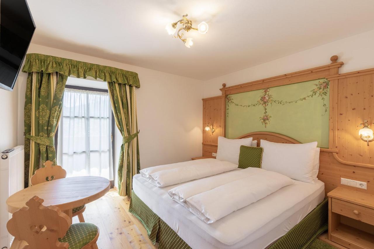 Cima Dodici B&B - Apartments Sexten Екстер'єр фото