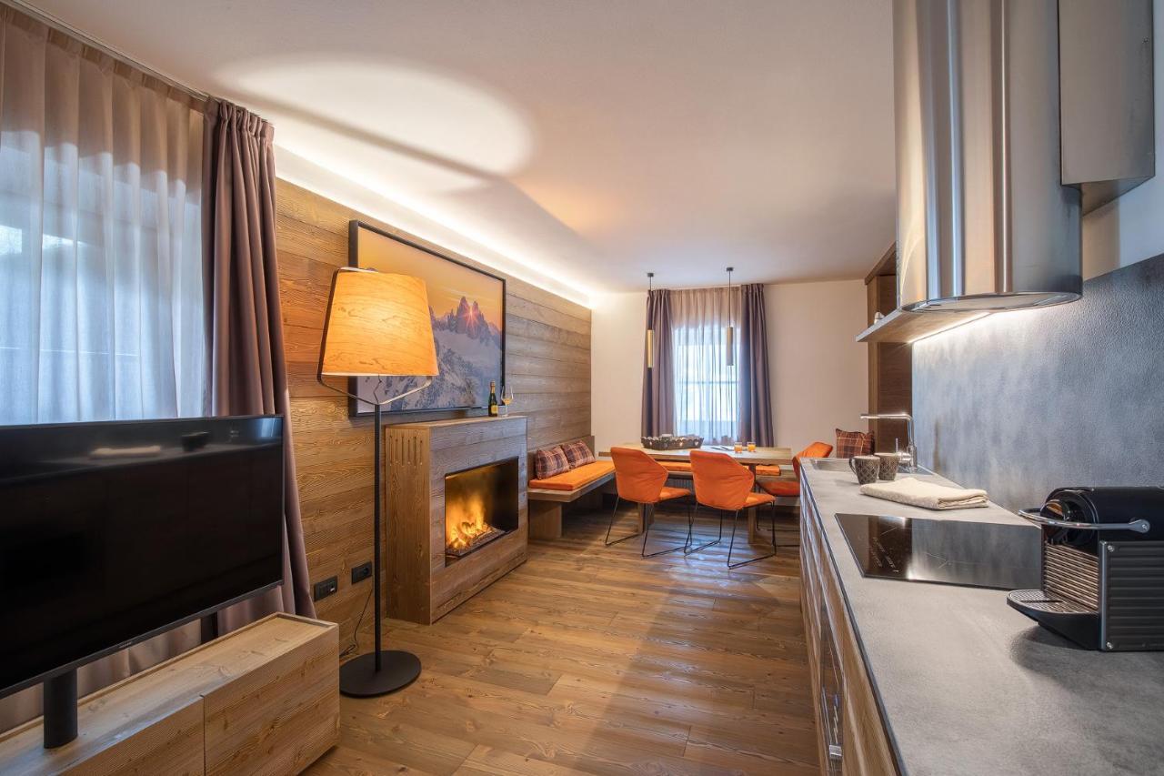 Cima Dodici B&B - Apartments Sexten Екстер'єр фото