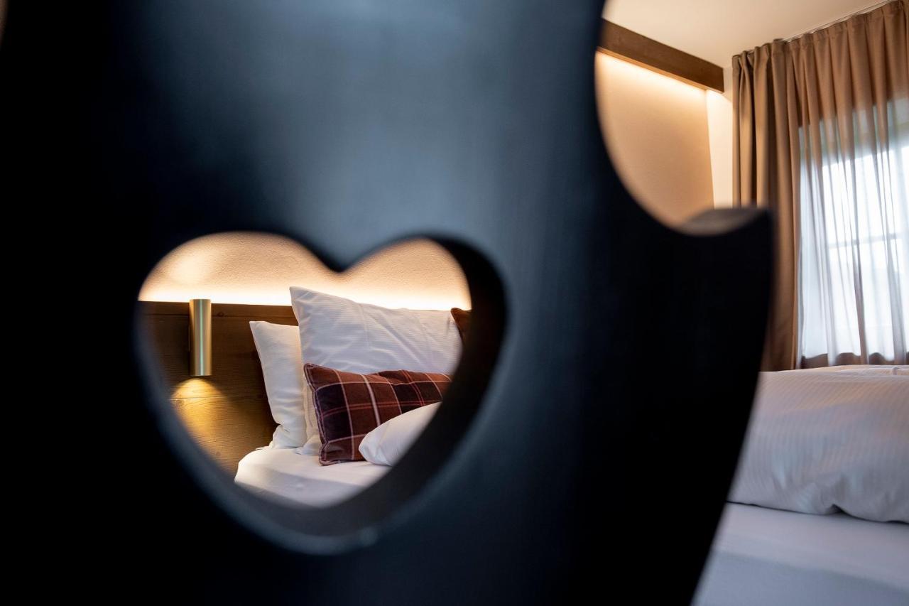 Cima Dodici B&B - Apartments Sexten Екстер'єр фото